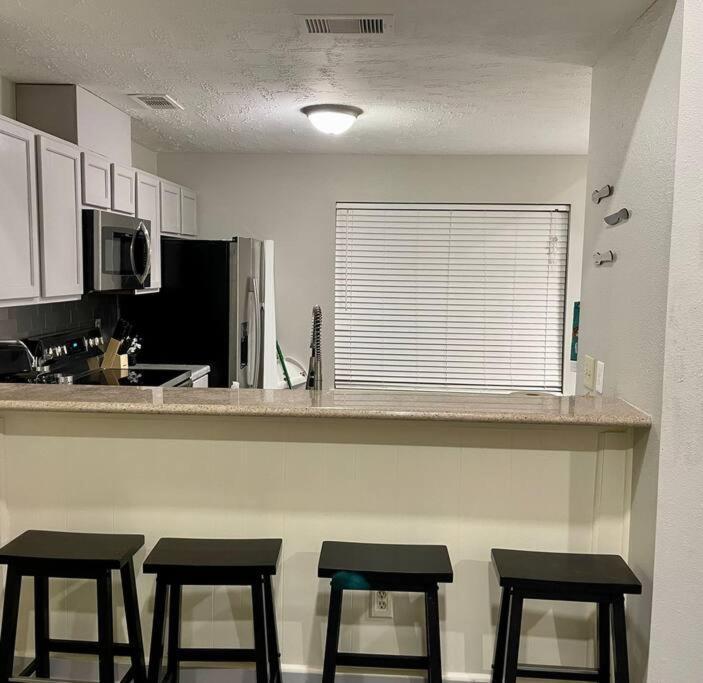 3 Bedroom Entire Home - Centrally Located In Katy, Texas Eksteriør billede
