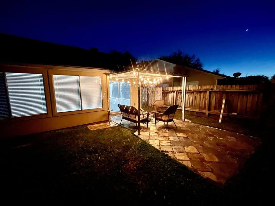 3 Bedroom Entire Home - Centrally Located In Katy, Texas Eksteriør billede